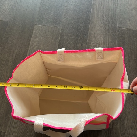 Macy’s Beauty Pink Beige Medium Canvas Pockets Tote Bag - Picture 5 of 6